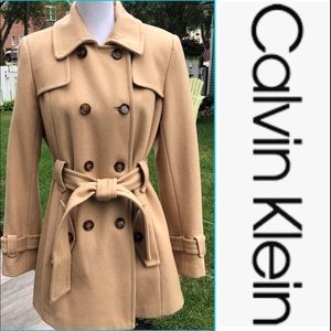 Gorgeous EUC Calvin Klein wool blend coat size Large